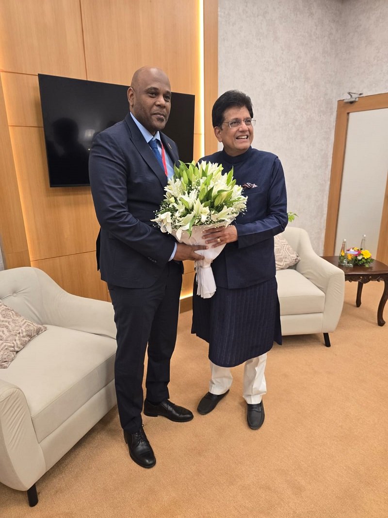 Minister of Commerce and Industry meeting with Secretary of State for Trade on the sidelines of CII Partnership Summit (14 Nov 2025)