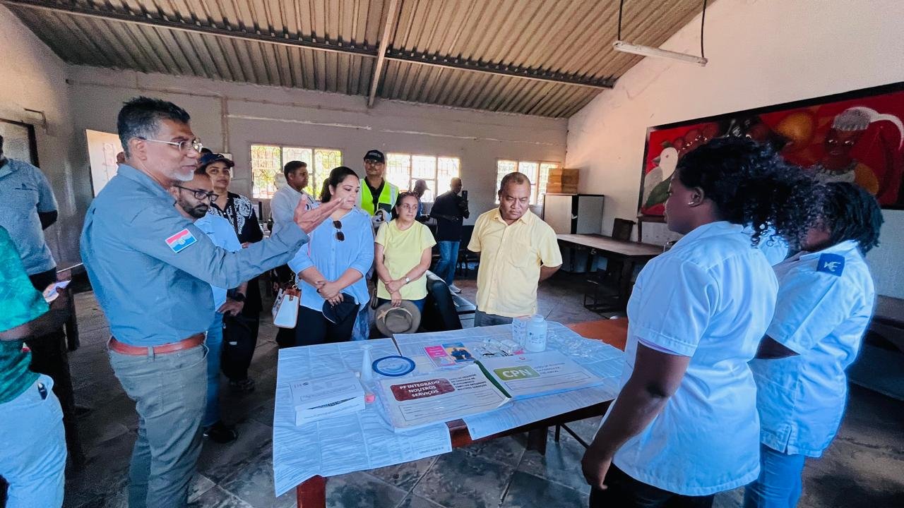 Distribution of essential food and clothing items in Marracuene (6 Feb 2026)