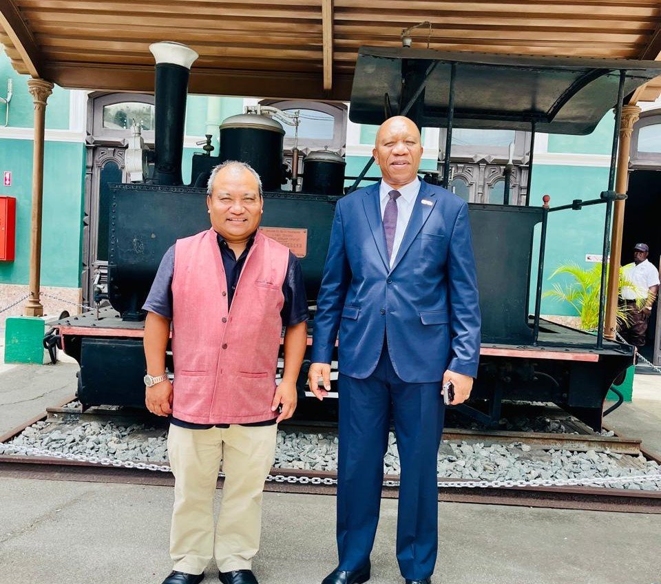 With President of the Board of Directors of Mozambican Ports and Railways (8 Jan 2026)