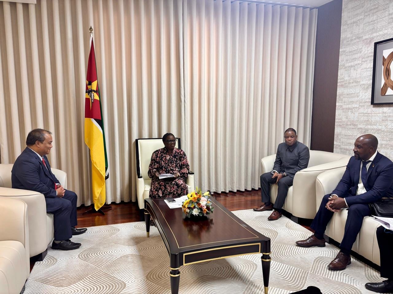 With President of Mozambique-India Parliamentary Friendship Group (12 May 2026)