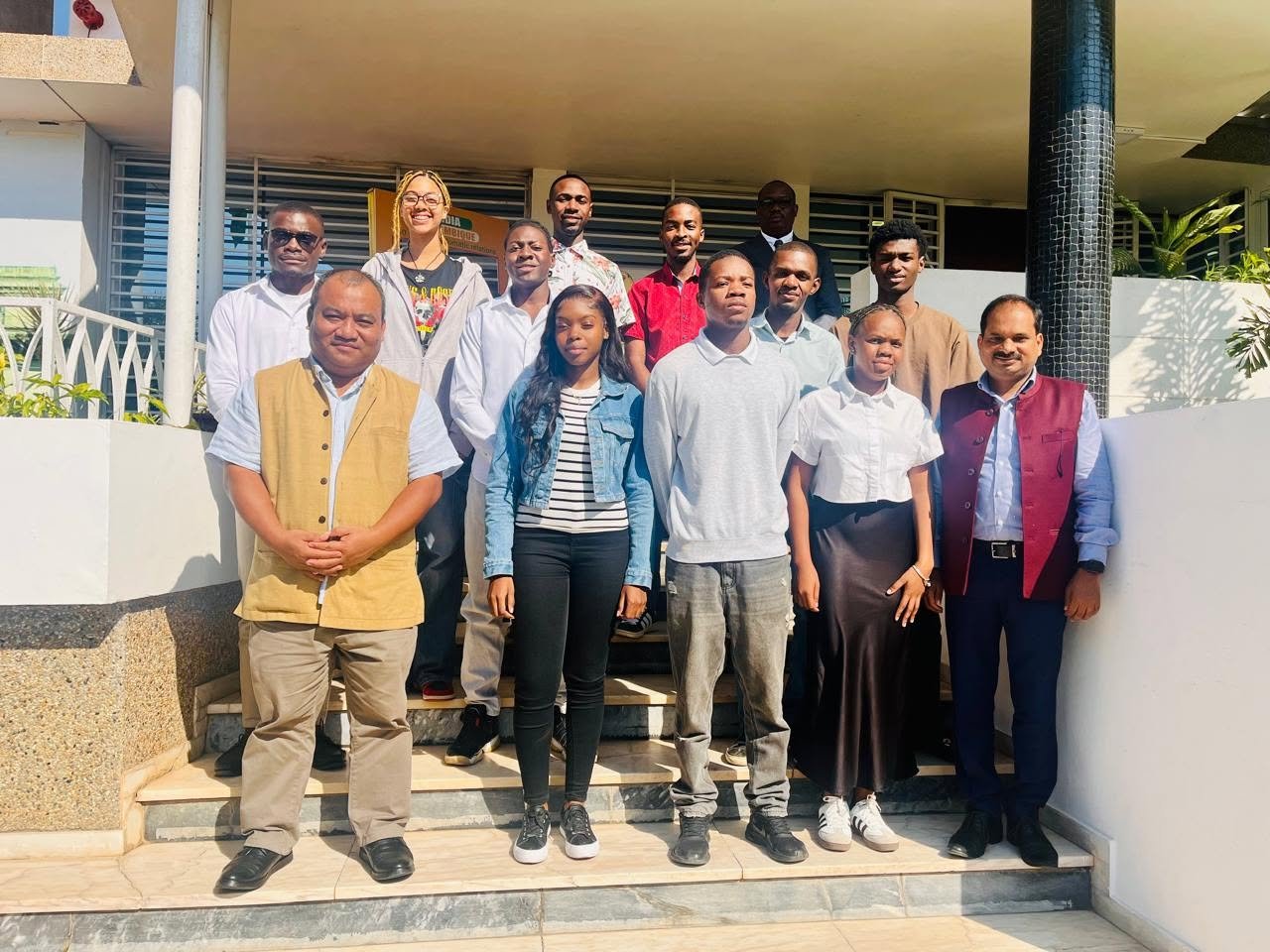 With ICCR students from Maputo province (8 June 2026)