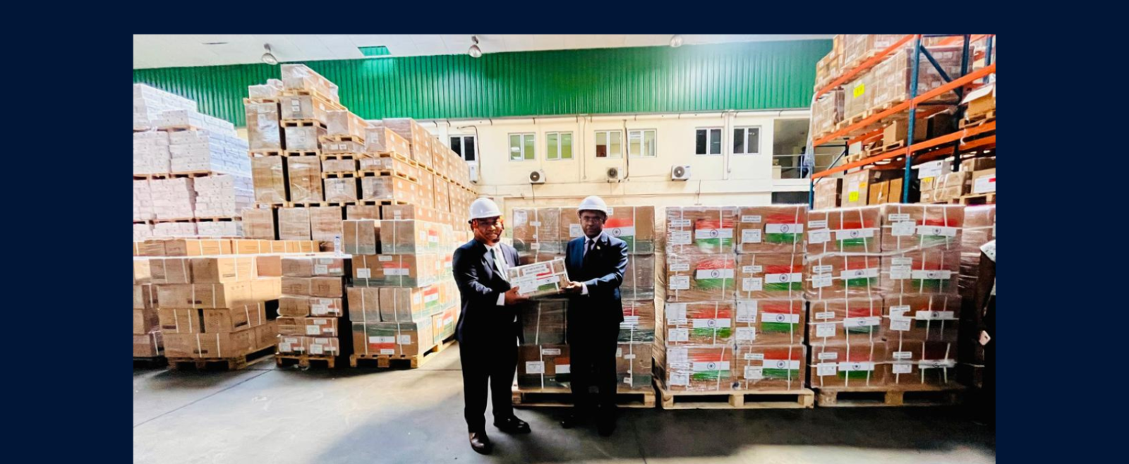 Hon’ble Health Minister of Mozambique receiving the final tranche of 86 MT of medicines gifted by Government of India to Mozambique (23 March 2026).