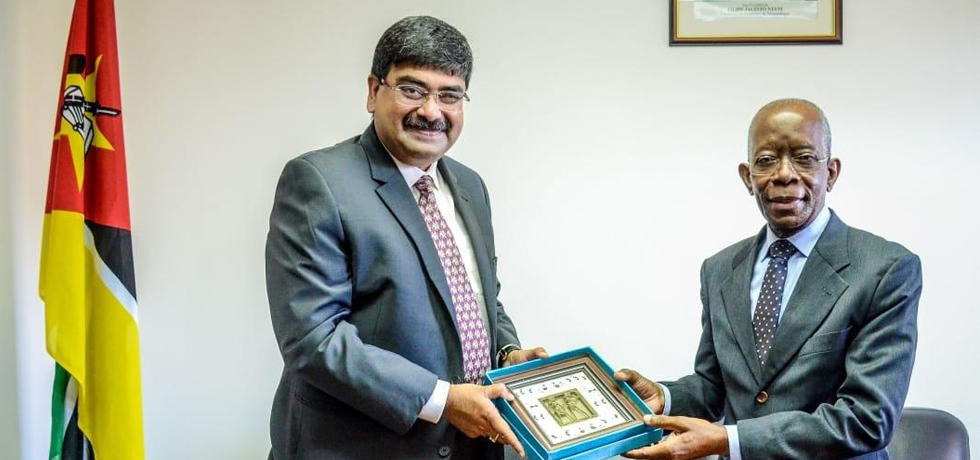 High Commissioner Shri Ankan Banerjee felicitates H.E. Mr. Adriano Maleiane upon assumption of charge of Prime Minister of Mozambique on 19th April 2022