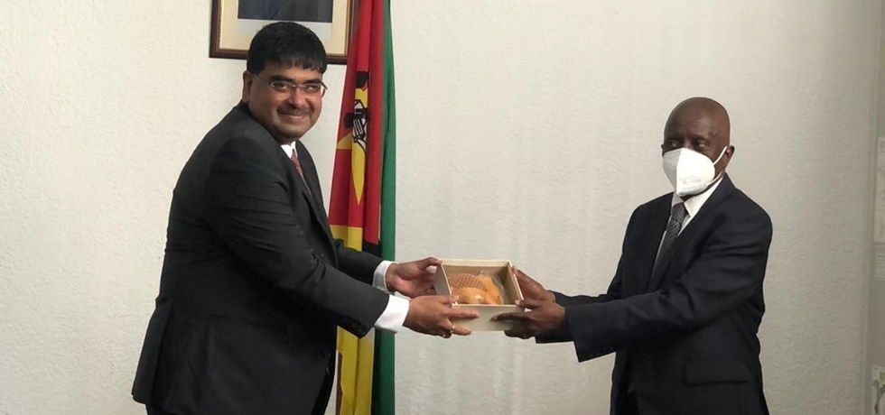  High Commissioner felicitates H.E. Mr. Carlos Zacarias, Minister for Mineral Resources & Energy of Mozambique on 16th June 2022