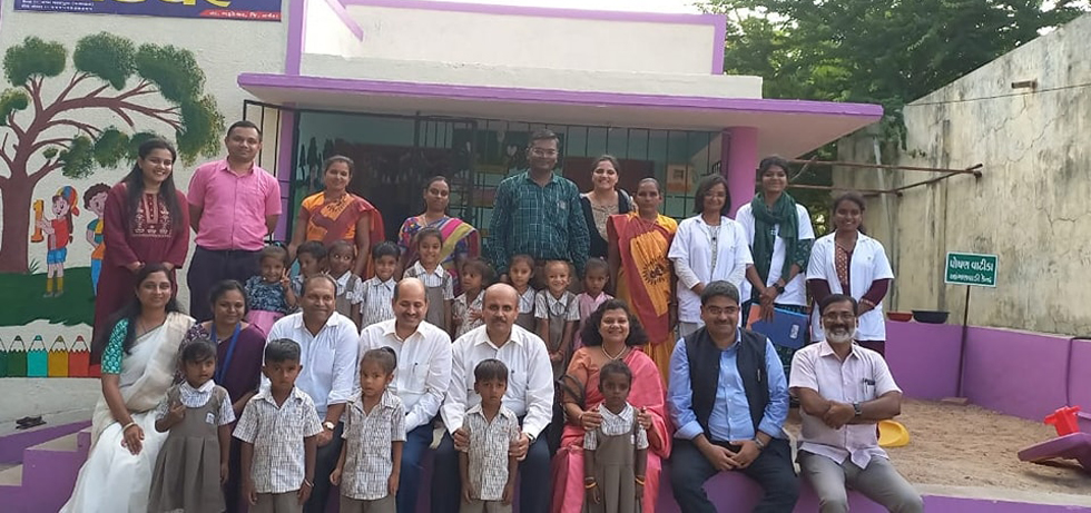 High Commissioner Shri Ankan Banerjee along with Indian Ambassadors to Kyrgz Republic, Vietmam, Angola & Ghana interacts with stakeholders of several district institutions