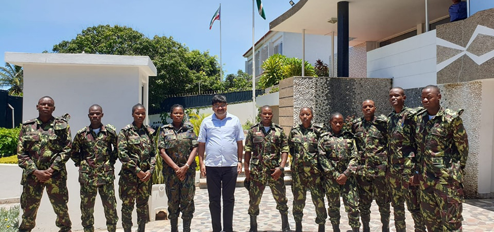 High Commissioner conveyed best wishes to the military cadets of Mozambique who have been invited by the Government of India for a Youth Exchange Program